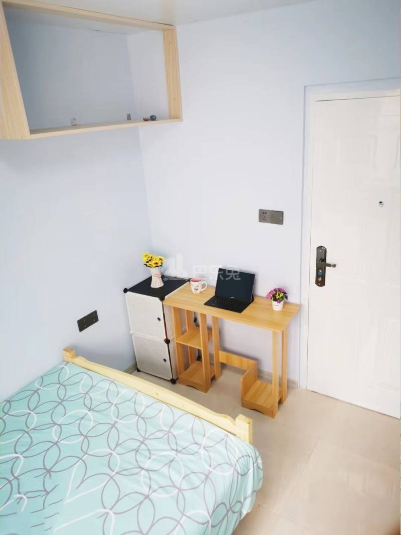 杨思地铁公寓6228273卧室图1