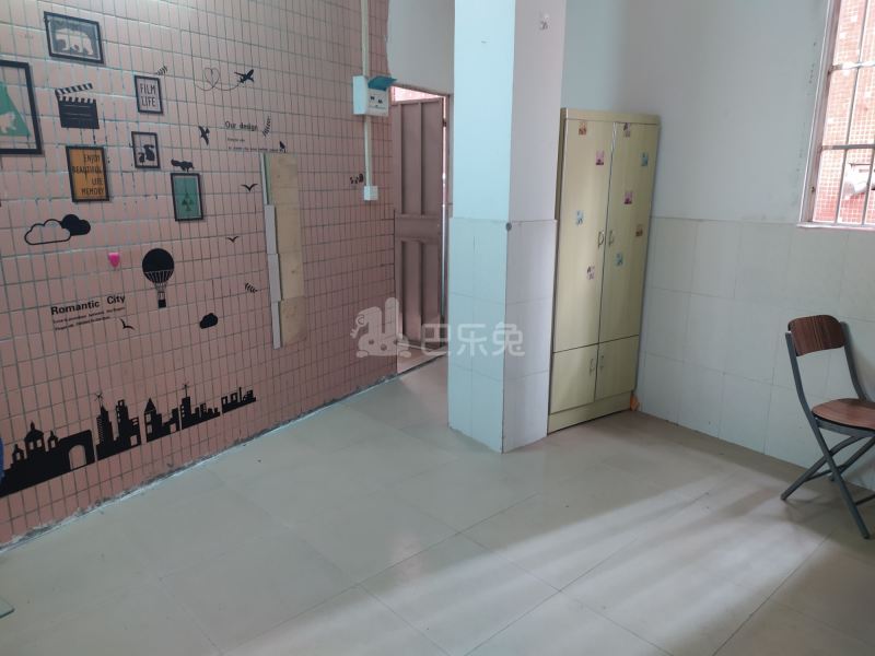 员村二横路程介西东门大街13号A栋6228799客厅图4