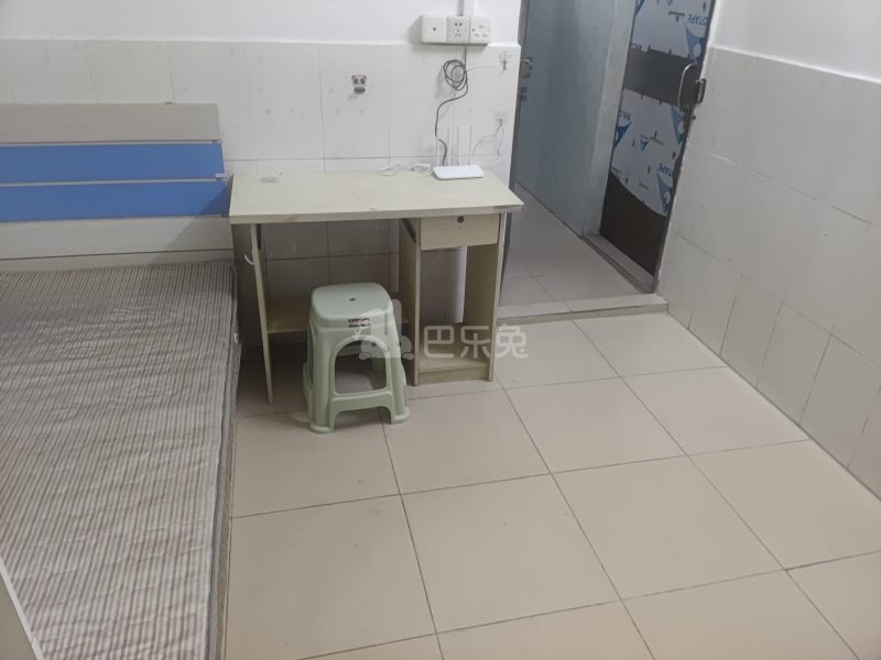 员村二横路程介西东门大街13号B栋6228815卧室图2