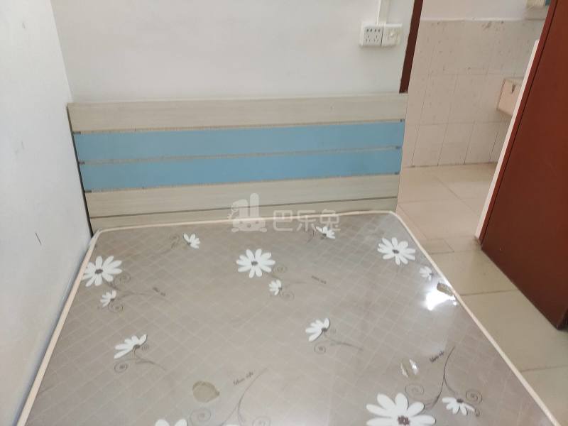 员村二横路程介西东门大街13号B栋6228819卧室图2