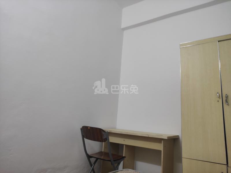 员村二横路程介西东门大街13号B栋6228827卧室图3