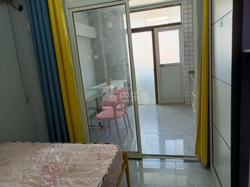 金桥新城622828卧室图0