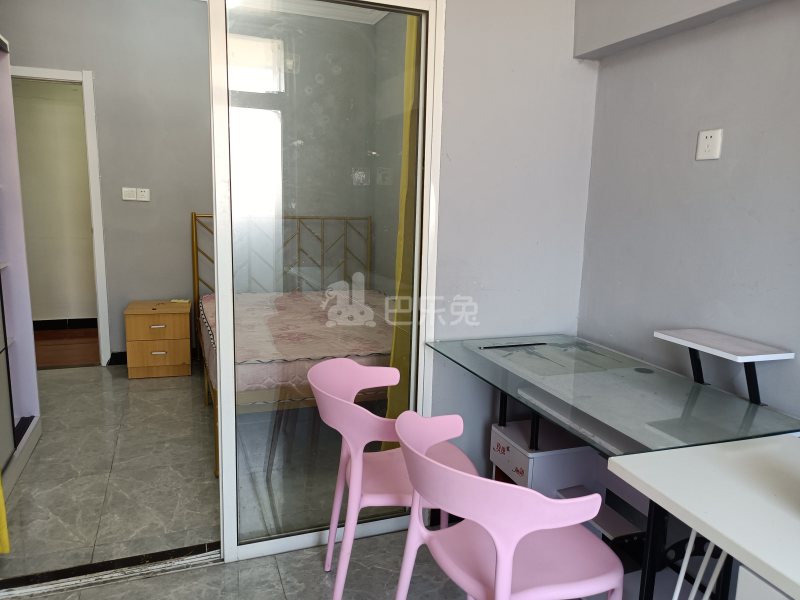 金桥新城622828卧室图3