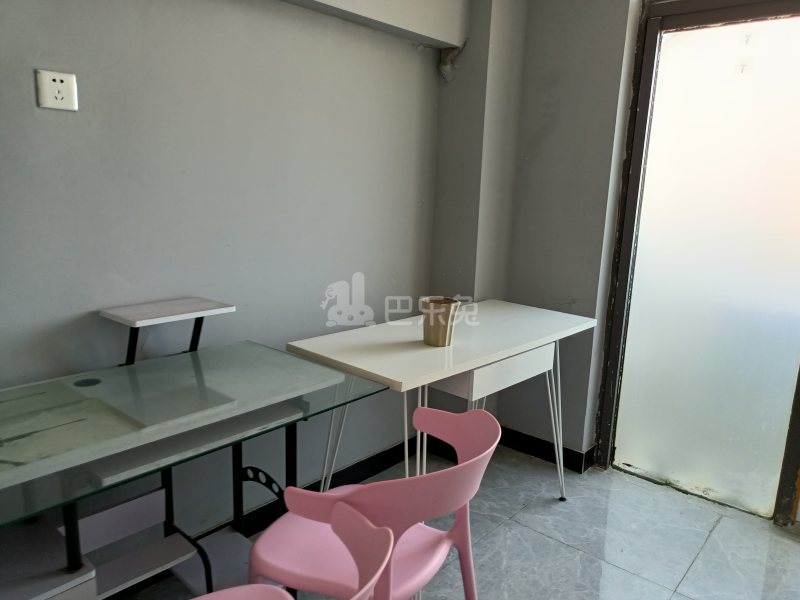 金桥新城622828卧室图2