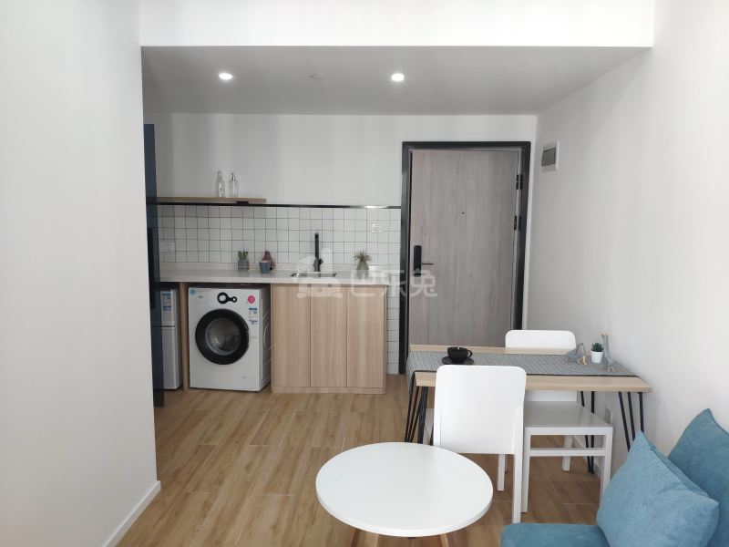 初九公寓（小河路店）6238653客厅图2