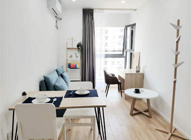 初九公寓（小河路店） 1室1厅1卫