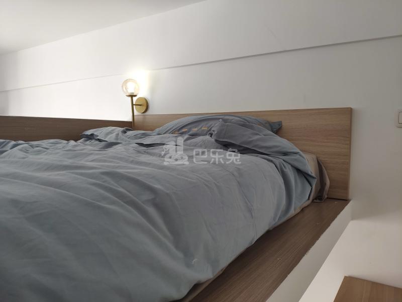 初九公寓（小河路店）6240292卧室图0