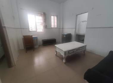 围福里马路边3号之一 2室1厅1卫