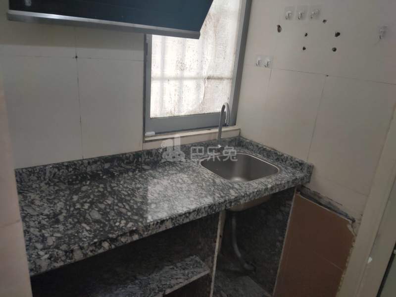 江夏村四约3-3号6248018厨房图6