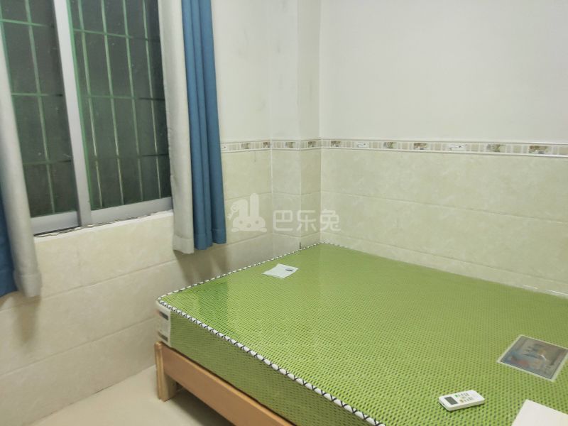 江夏村四约3-3号6248018卧室图0