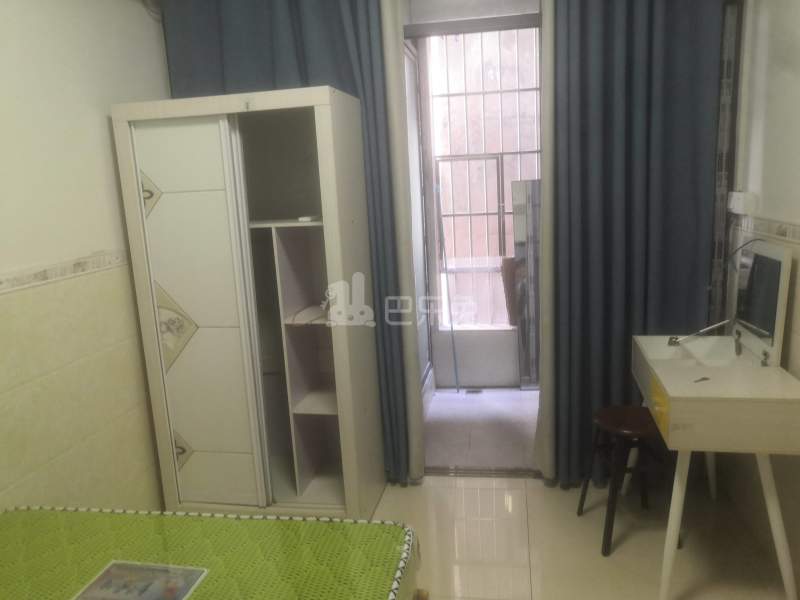 江夏村四约3-3号6248035卧室图4