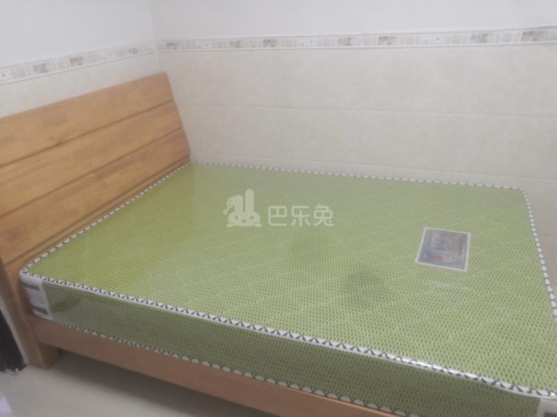 江夏村四约3-3号6248035卧室图1