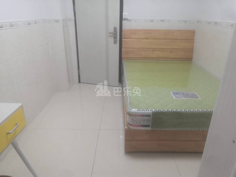 江夏村四约3-3号6248035卧室图5