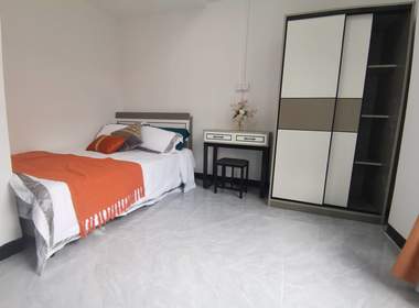 上社兰溪大街5号 1室0厅1卫