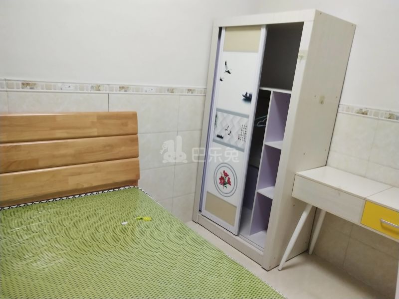 江夏村四约3-3号6253723卧室图5