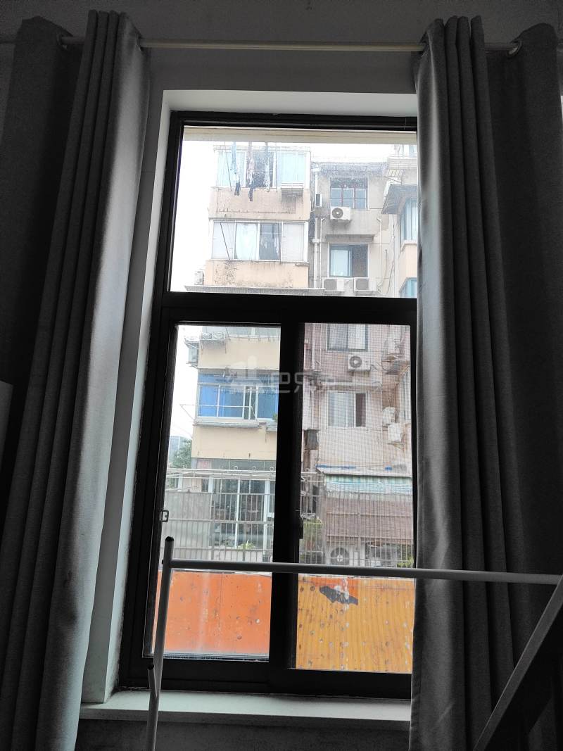 国和一村6257731卧室窗户图7