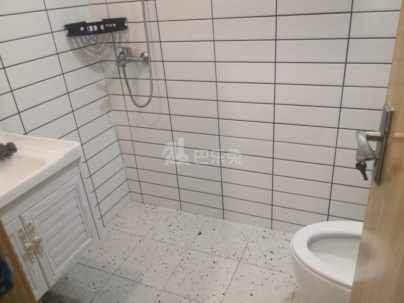 国和一村6257737卫生间图6