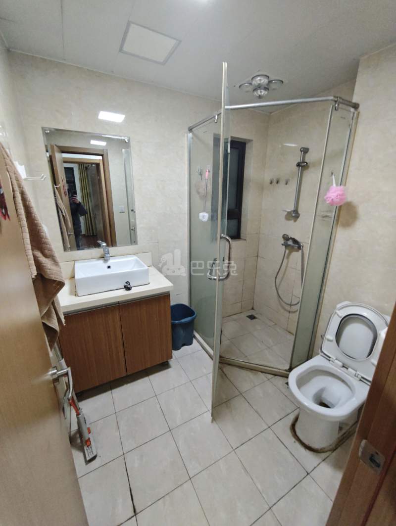 滨江裕花园6258454卫生间图9