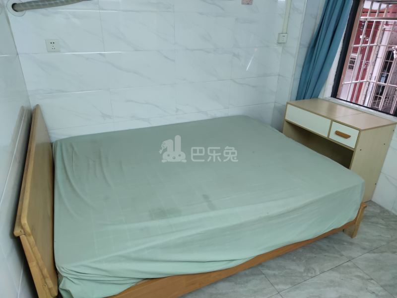 江夏村东一街十巷6号6258661卧室图0