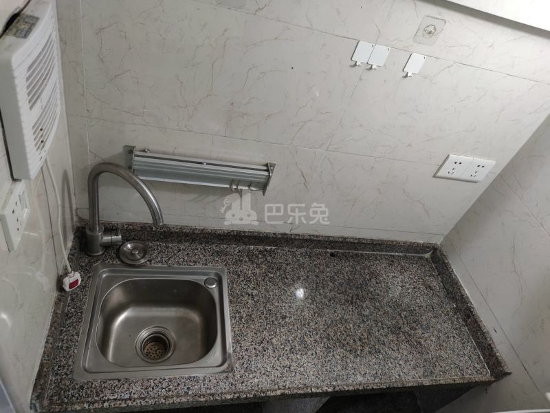 江夏村东一街十巷6号6258661厨房图4