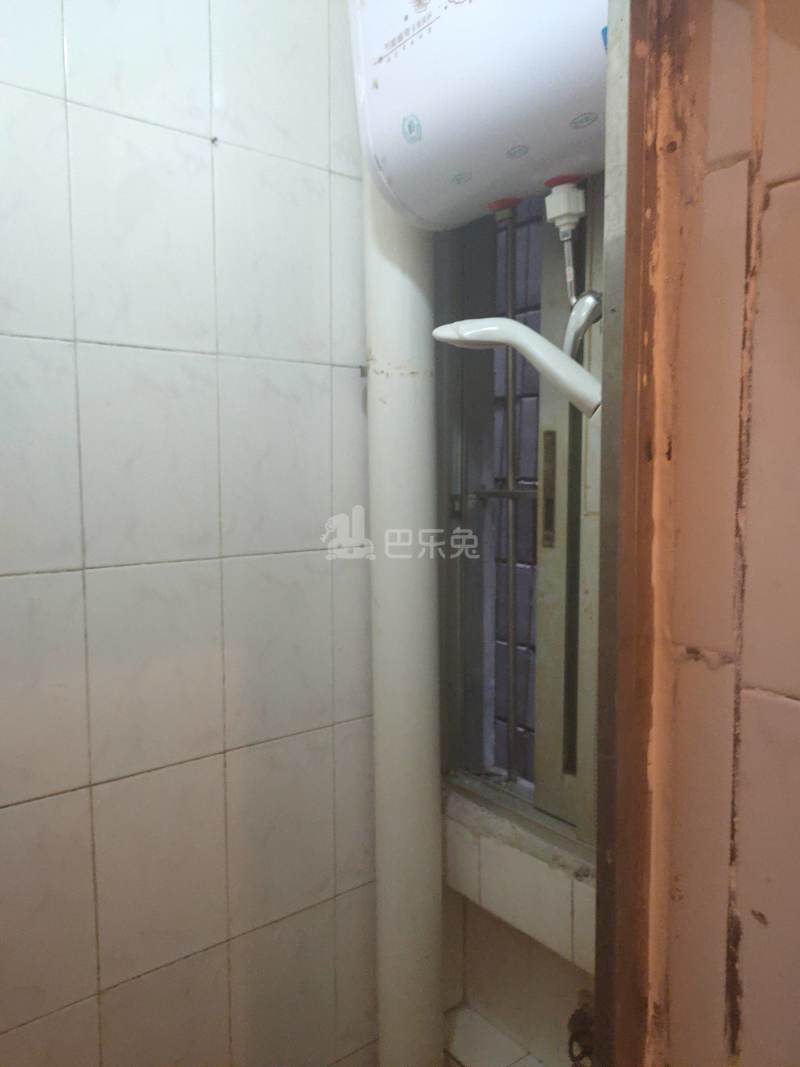 沙涌北大围街二巷8号6259767卫生间图6