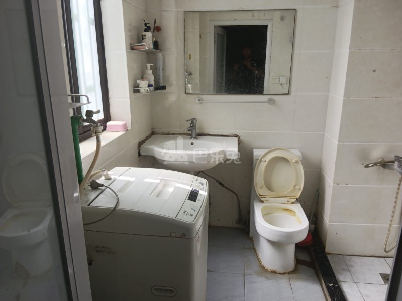 浦联公寓6260952卫生间图6