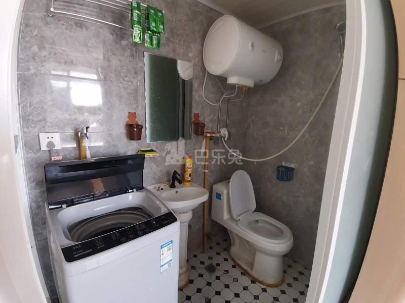 金榜新苑6266888卫生间图9