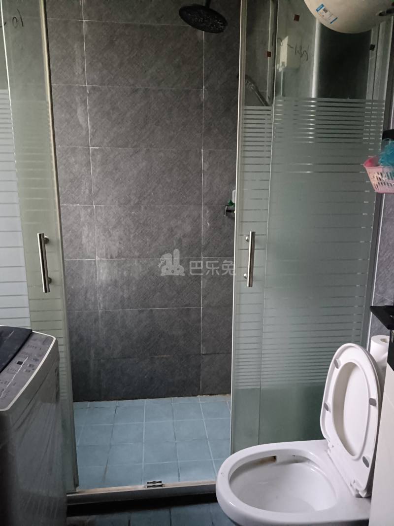 美罗家园保申苑6269247卫生间图5