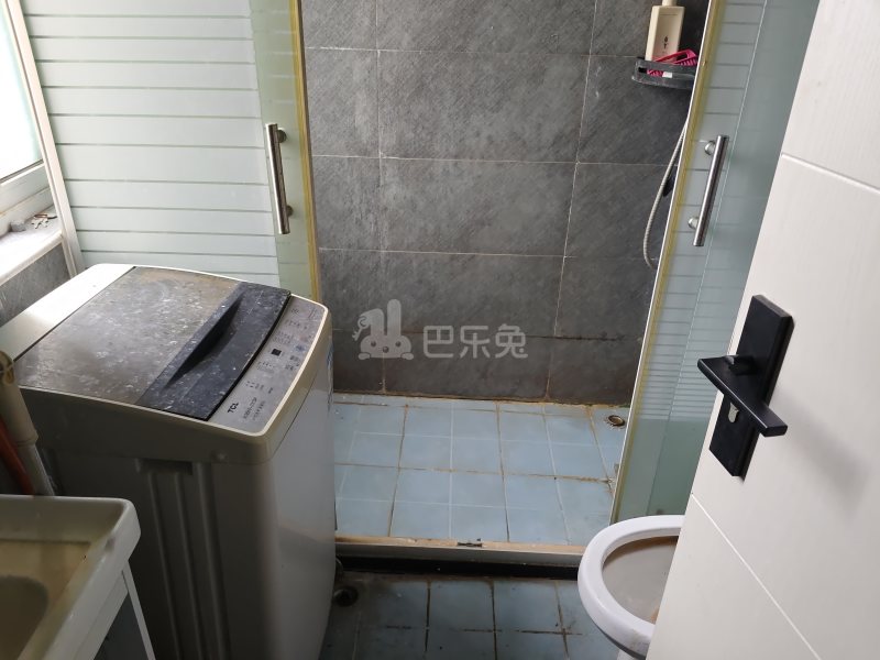 美罗家园保申苑6269247卫生间图4