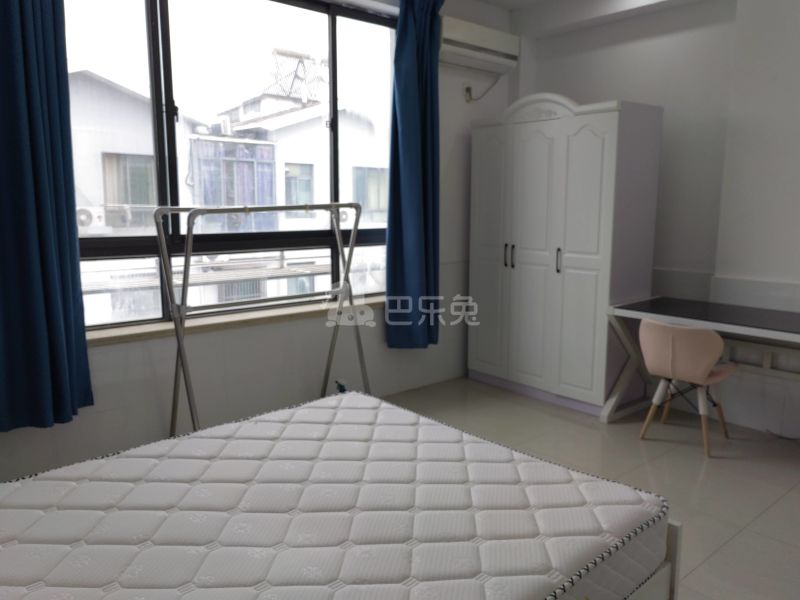 西郊家园（青浦）6274346卧室图1