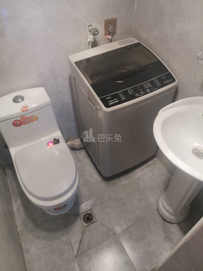 莲宏苑（莲园路468弄）6181840卫生间图7