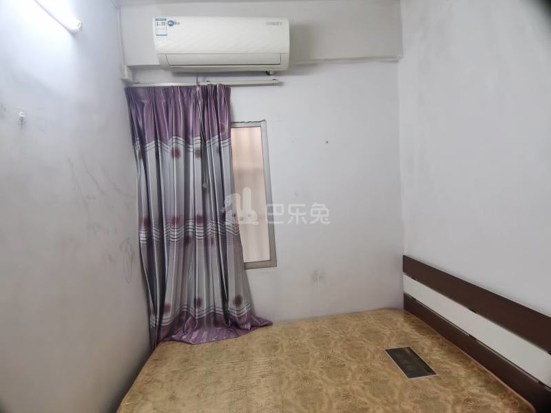 江夏村大塘大街四巷9号6283271卧室图2