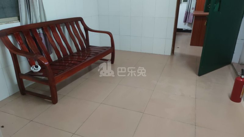 江夏村四约大街八巷10号6283280客厅图4