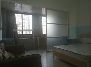 元岗市界一巷6号 1室0厅1卫