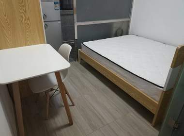 元岗市界一巷6号 1室0厅1卫