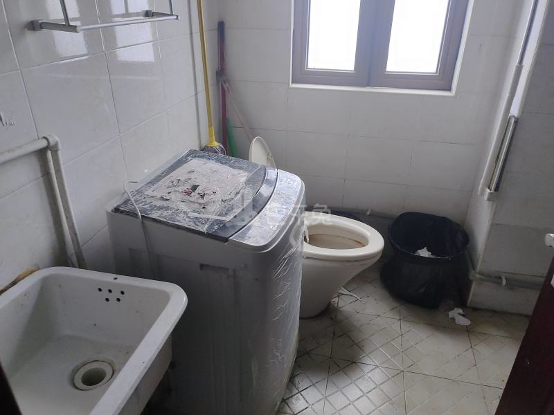 九亭家园（沪亭南路1059弄）6305291卫生间图8