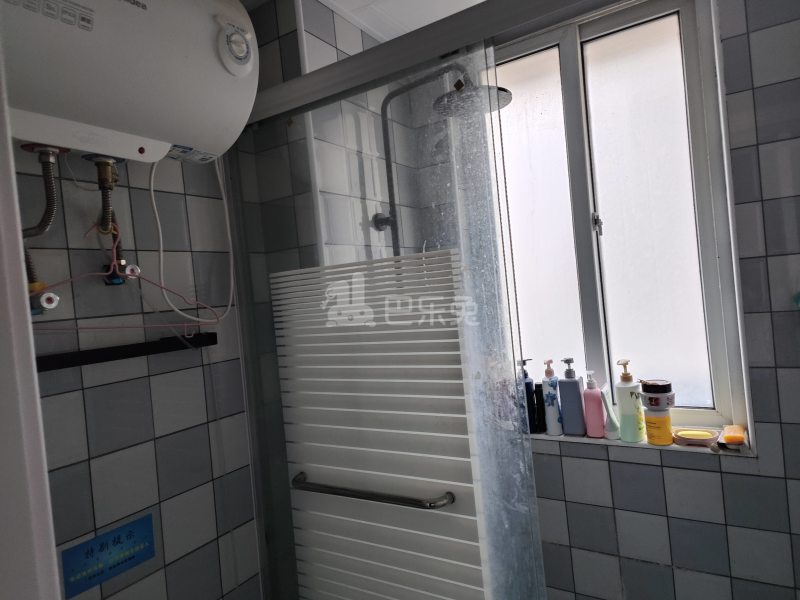 美罗家园保申苑6308967卫生间图9