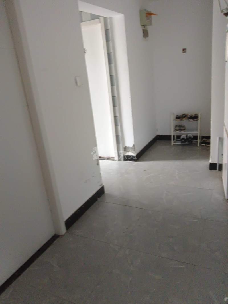 美罗家园保申苑6308967客厅图4