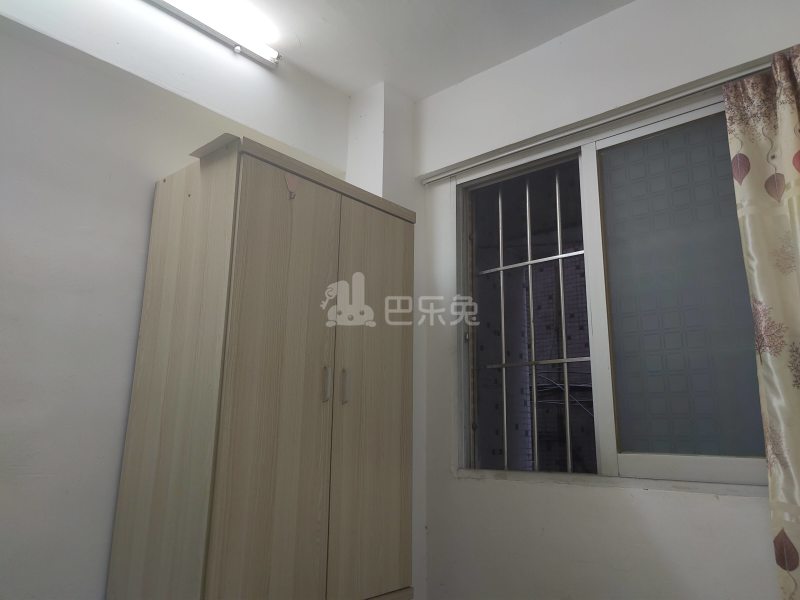 大埔南一街七巷12号6314947卧室图1