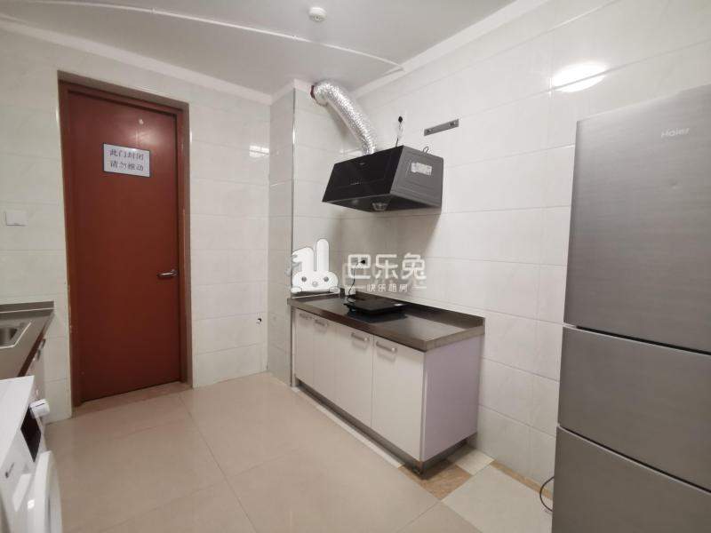 新港天城6318830厨房图3