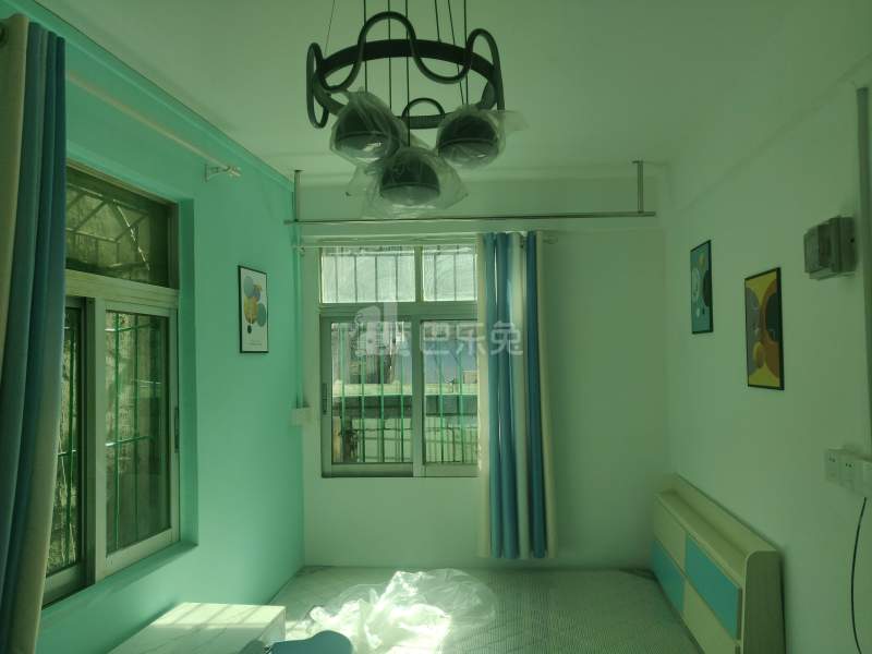 石牌笃行大街一巷17号6323036卧室图4