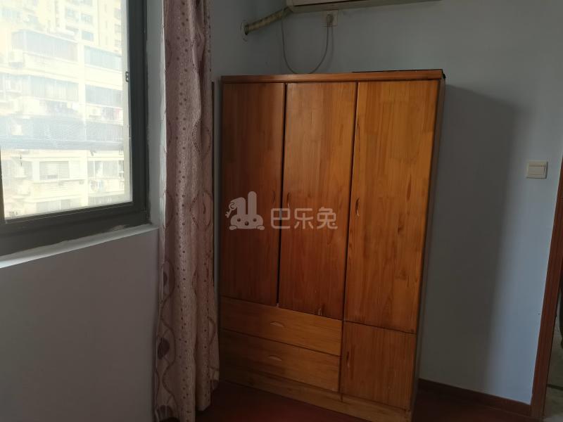 艾南花苑（华绣路255弄）632461卧室图3