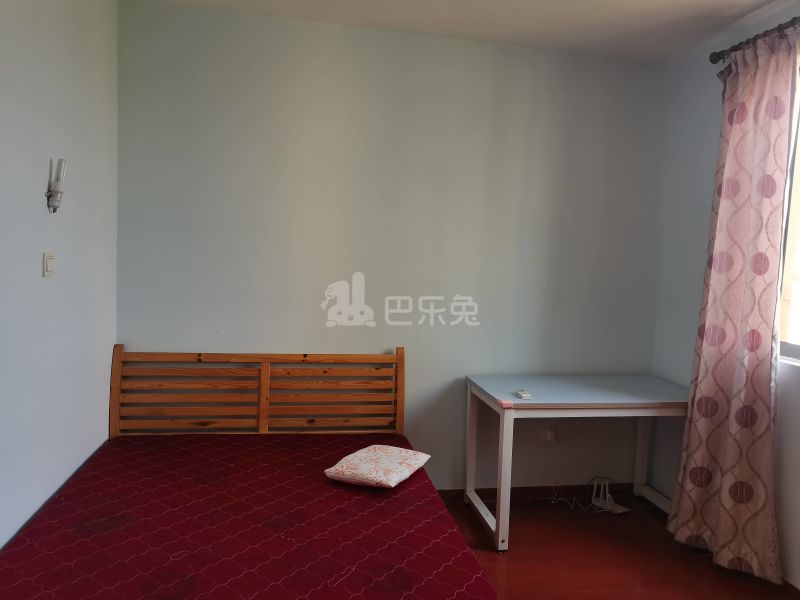 艾南花苑（华绣路255弄）632461卧室图1