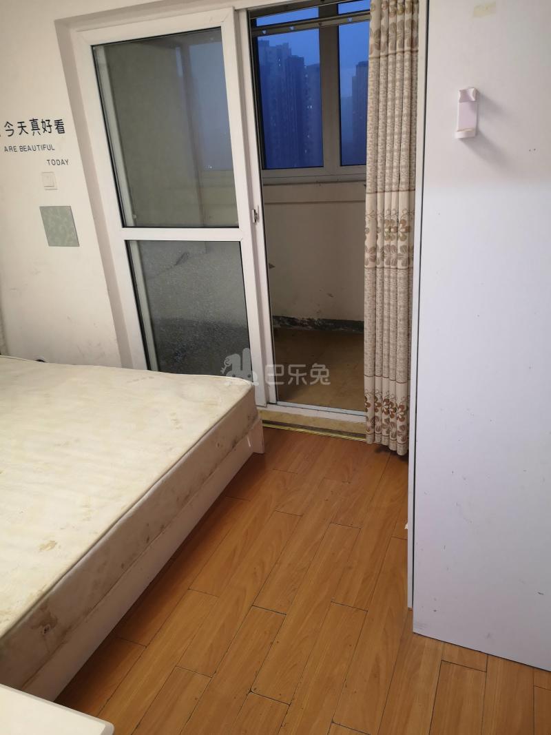 汇福家园安康里（东区）6331322卧室图1