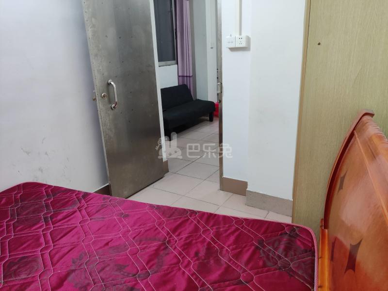 石牌凤凰大街3号6337522卧室图2