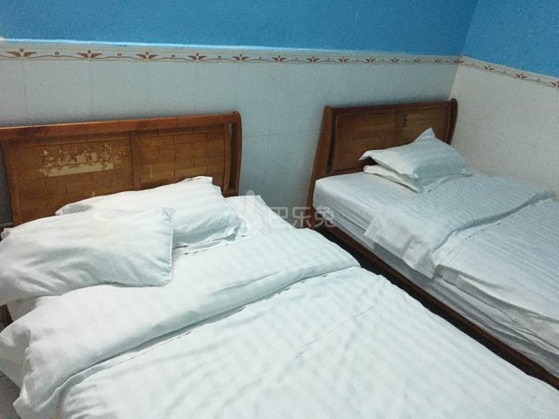 美晨公寓（程界西上社大街四巷3号）6338805卧室图1