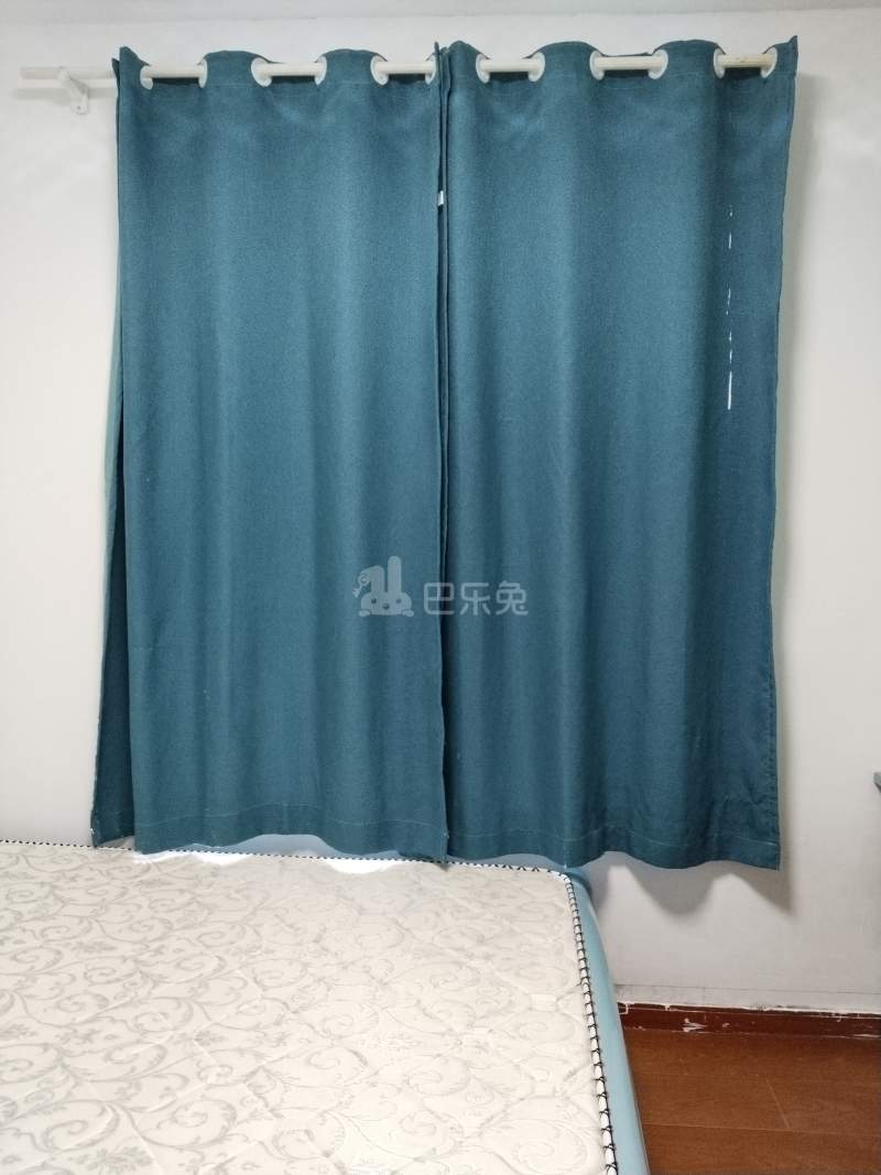 鹤沙航城汇康锦苑（沉香苑三期）633299卧室窗户图13