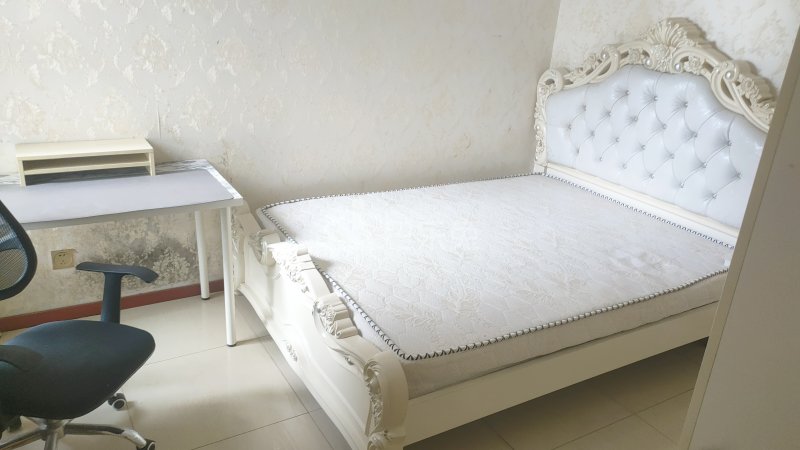 华悦家园南区633902卧室图0