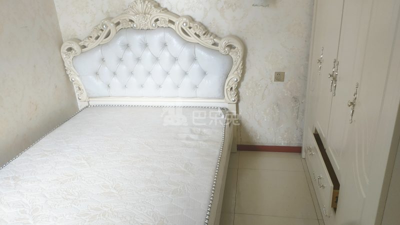 华悦家园南区633902卧室图1