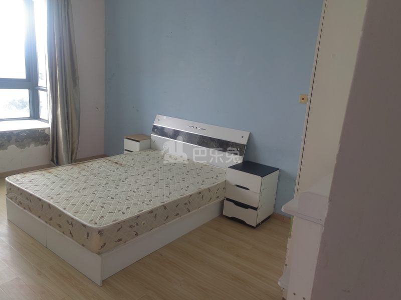 世华佳苑633977卧室图0